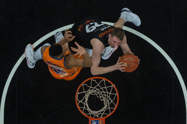 在这个框架 在这个框架