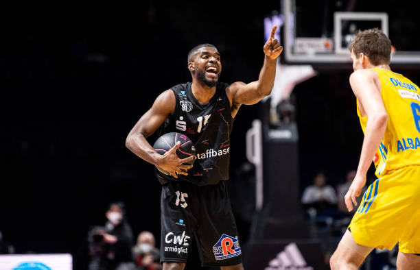 球员们又将 球员们又将