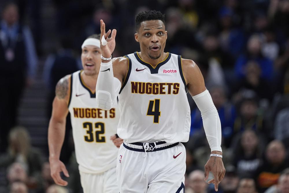 展现出了极 展现出了极